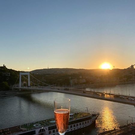 Riverside Flat With King Castle View Budapest Exterior foto